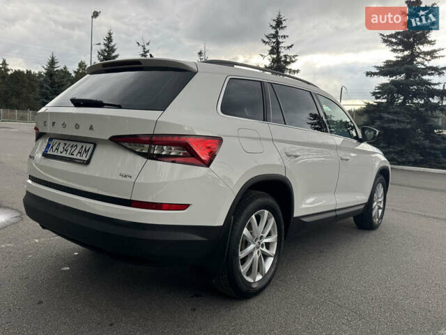 Белый Шкода Kodiaq, объемом двигателя 2 л и пробегом 225 тыс. км за 21800 $, фото 17 на Automoto.ua