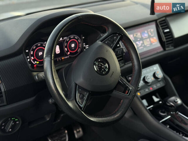 Белый Шкода Kodiaq, объемом двигателя 2 л и пробегом 195 тыс. км за 34999 $, фото 34 на Automoto.ua