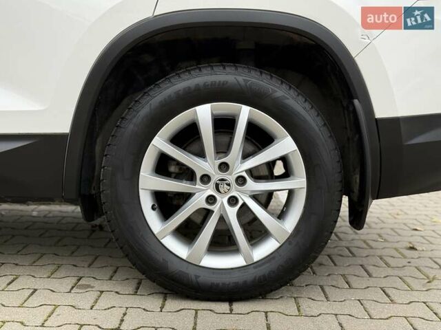 Белый Шкода Kodiaq, объемом двигателя 1.98 л и пробегом 56 тыс. км за 30500 $, фото 21 на Automoto.ua