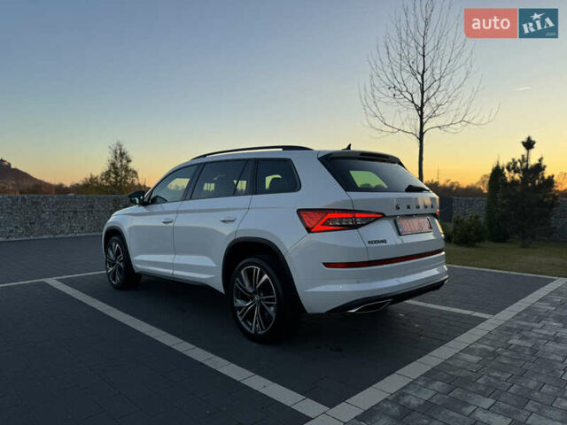 Белый Шкода Kodiaq, объемом двигателя 2 л и пробегом 195 тыс. км за 34999 $, фото 13 на Automoto.ua