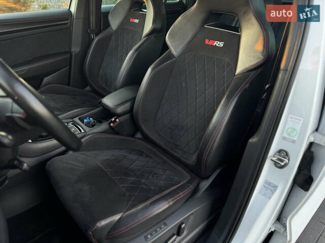 Белый Шкода Kodiaq, объемом двигателя 2 л и пробегом 195 тыс. км за 34999 $, фото 32 на Automoto.ua