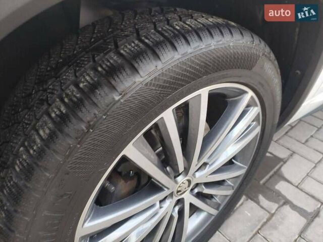 Білий Шкода Kodiaq, об'ємом двигуна 1.97 л та пробігом 190 тис. км за 30950 $, фото 15 на Automoto.ua