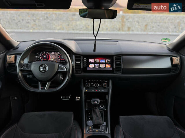 Белый Шкода Kodiaq, объемом двигателя 2 л и пробегом 195 тыс. км за 34999 $, фото 38 на Automoto.ua