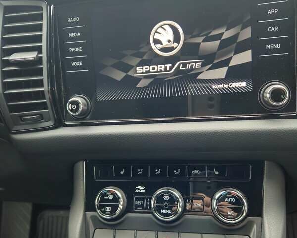 Белый Шкода Kodiaq, объемом двигателя 1.98 л и пробегом 44 тыс. км за 39000 $, фото 21 на Automoto.ua