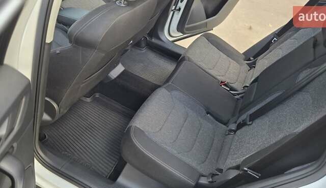 Белый Шкода Kodiaq, объемом двигателя 2 л и пробегом 200 тыс. км за 32000 $, фото 50 на Automoto.ua