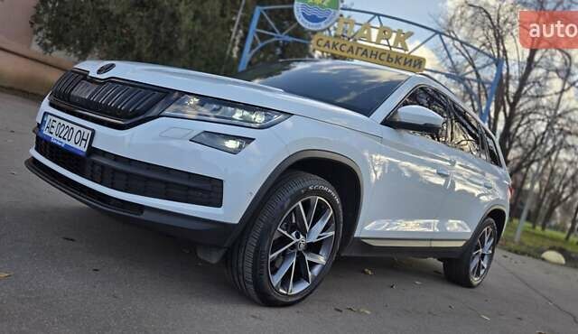 Белый Шкода Kodiaq, объемом двигателя 2 л и пробегом 200 тыс. км за 32000 $, фото 25 на Automoto.ua