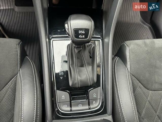 Белый Шкода Kodiaq, объемом двигателя 1.98 л и пробегом 70 тыс. км за 33900 $, фото 54 на Automoto.ua