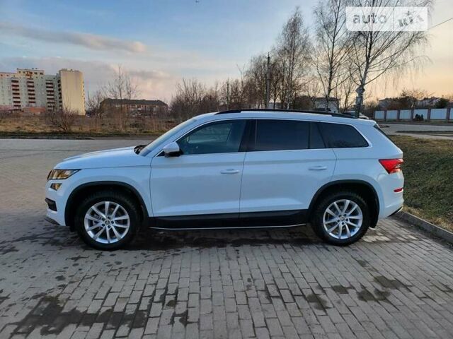 Белый Шкода Kodiaq, объемом двигателя 1.97 л и пробегом 19 тыс. км за 44000 $, фото 7 на Automoto.ua