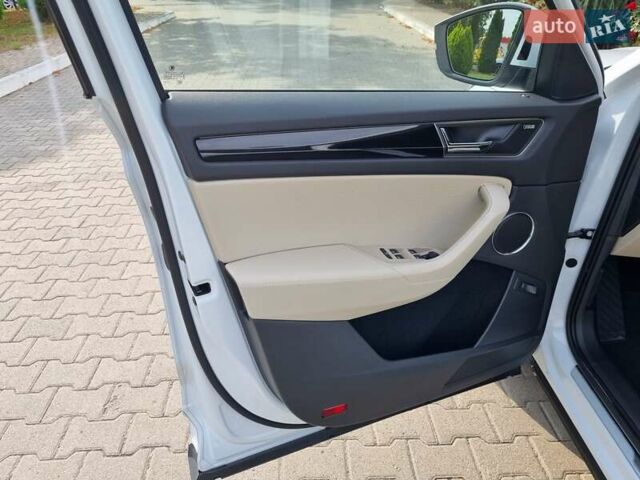 Білий Шкода Kodiaq, об'ємом двигуна 1.97 л та пробігом 185 тис. км за 37500 $, фото 12 на Automoto.ua