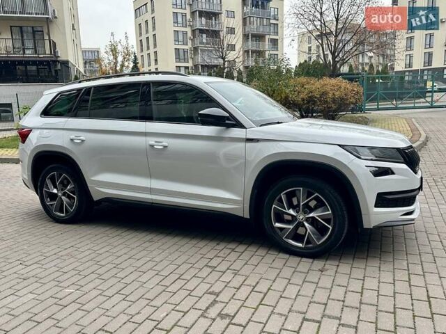 Белый Шкода Kodiaq, объемом двигателя 1.98 л и пробегом 70 тыс. км за 33900 $, фото 20 на Automoto.ua