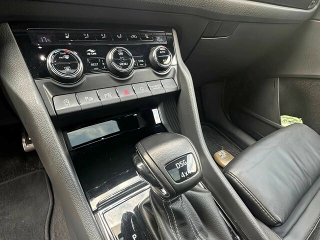 Білий Шкода Kodiaq, об'ємом двигуна 2 л та пробігом 30 тис. км за 7700 $, фото 8 на Automoto.ua