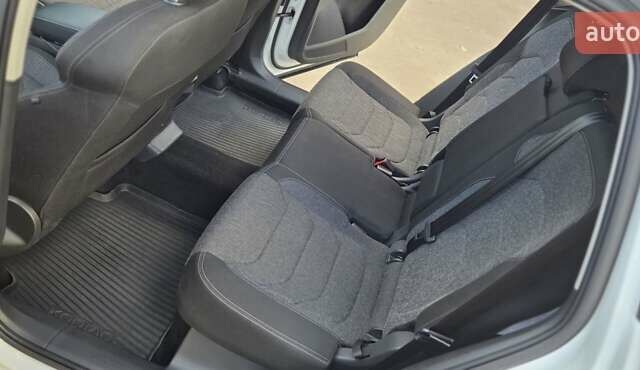 Белый Шкода Kodiaq, объемом двигателя 2 л и пробегом 200 тыс. км за 32000 $, фото 51 на Automoto.ua