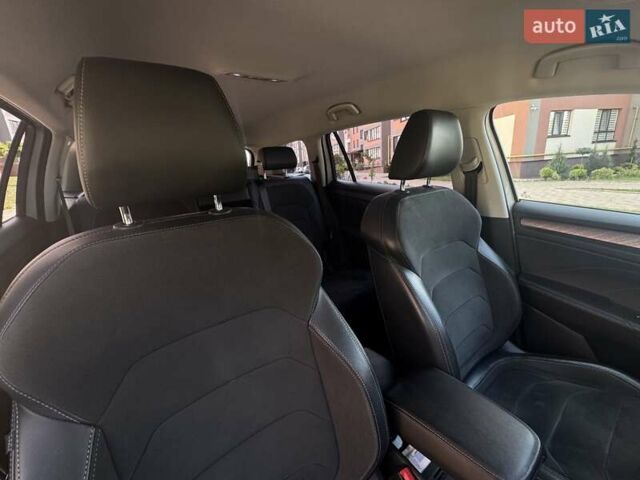 Белый Шкода Kodiaq, объемом двигателя 1.97 л и пробегом 163 тыс. км за 29500 $, фото 11 на Automoto.ua