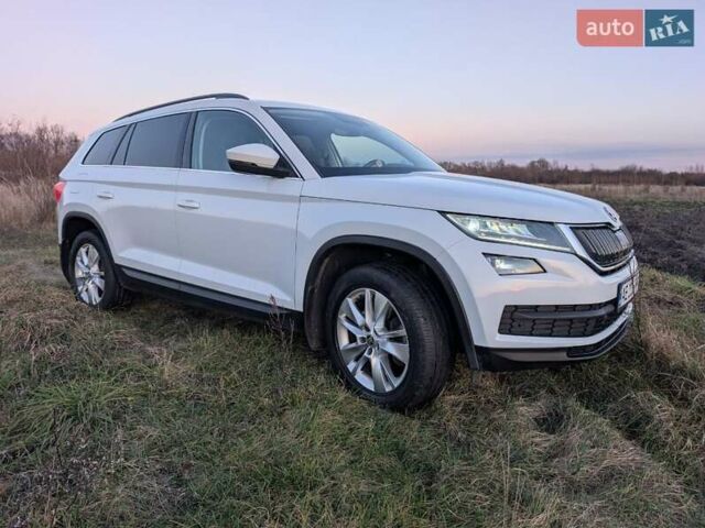 Белый Шкода Kodiaq, объемом двигателя 1.98 л и пробегом 100 тыс. км за 34000 $, фото 26 на Automoto.ua