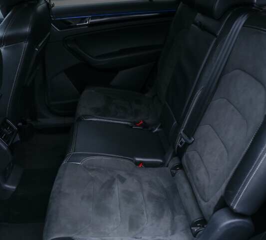 Білий Шкода Kodiaq, об'ємом двигуна 1.98 л та пробігом 100 тис. км за 34000 $, фото 32 на Automoto.ua