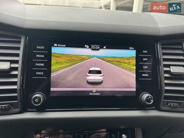 Белый Шкода Kodiaq, объемом двигателя 1.98 л и пробегом 70 тыс. км за 33900 $, фото 65 на Automoto.ua