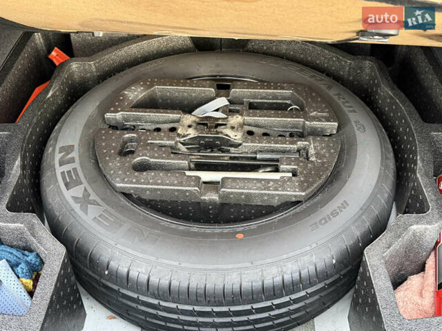 Білий Шкода Kodiaq, об'ємом двигуна 1.98 л та пробігом 197 тис. км за 22999 $, фото 34 на Automoto.ua