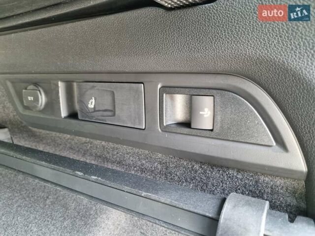 Білий Шкода Kodiaq, об'ємом двигуна 1.97 л та пробігом 185 тис. км за 37500 $, фото 34 на Automoto.ua