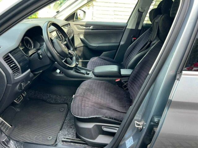 Белый Шкода Kodiaq, объемом двигателя 1.97 л и пробегом 102 тыс. км за 35000 $, фото 6 на Automoto.ua