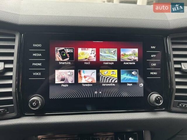 Белый Шкода Kodiaq, объемом двигателя 1.98 л и пробегом 70 тыс. км за 33900 $, фото 64 на Automoto.ua