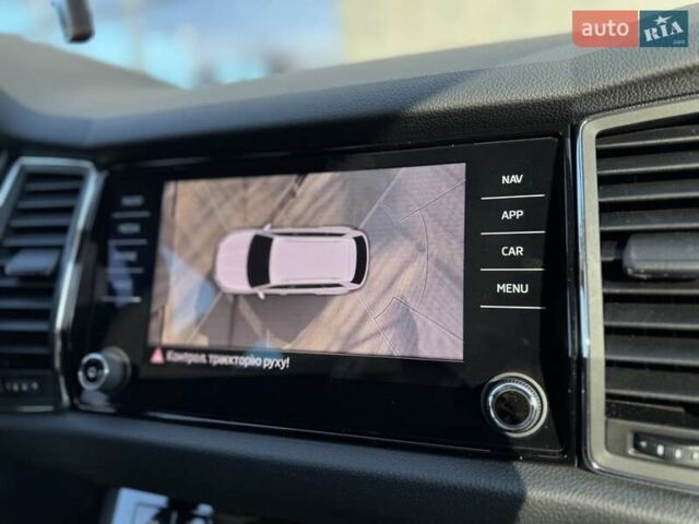Белый Шкода Kodiaq, объемом двигателя 1.97 л и пробегом 98 тыс. км за 37500 $, фото 13 на Automoto.ua