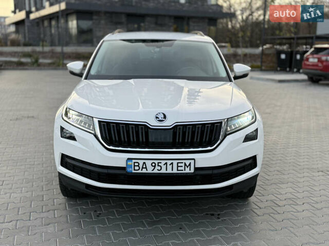 Білий Шкода Kodiaq, об'ємом двигуна 1.98 л та пробігом 197 тис. км за 22999 $, фото 1 на Automoto.ua