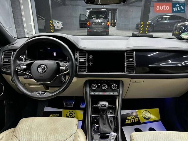 Шкода Kodiaq 2021 у Чернівцях на Automoto.ua Білий Шкода Kodiaq, об'ємом двигуна 1.97 л та пробігом 185 тис. км за 38000 $, фото 11 на Automoto.ua