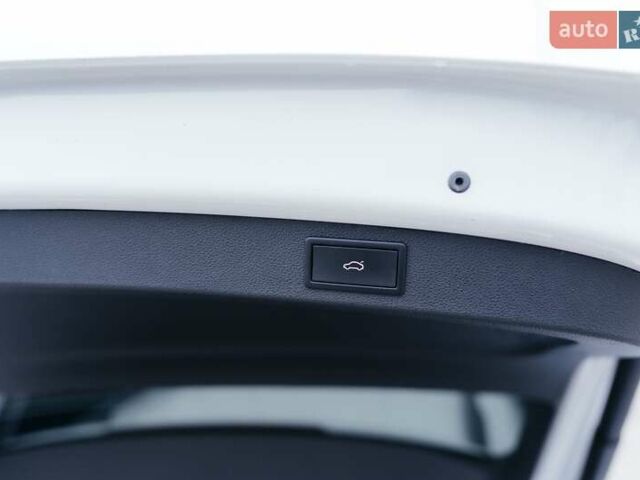 Білий Шкода Kodiaq, об'ємом двигуна 1.98 л та пробігом 100 тис. км за 34000 $, фото 19 на Automoto.ua