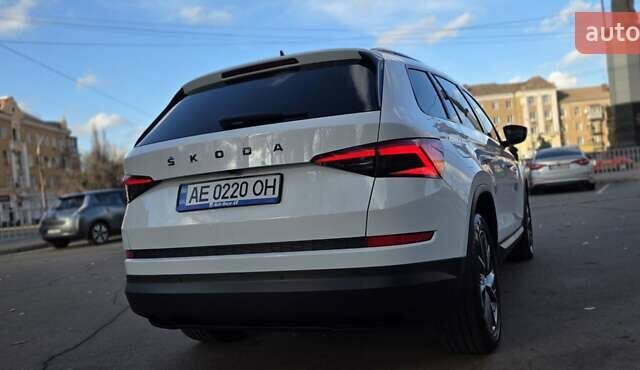 Белый Шкода Kodiaq, объемом двигателя 2 л и пробегом 200 тыс. км за 32000 $, фото 19 на Automoto.ua