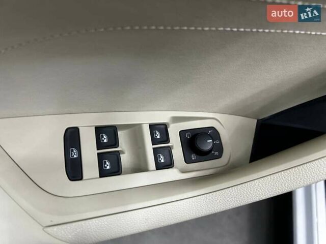 Шкода Kodiaq 2021 у Чернівцях на Automoto.ua Білий Шкода Kodiaq, об'ємом двигуна 1.97 л та пробігом 185 тис. км за 38000 $, фото 7 на Automoto.ua