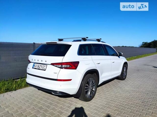 Белый Шкода Kodiaq, объемом двигателя 1.98 л и пробегом 39 тыс. км за 39700 $, фото 54 на Automoto.ua