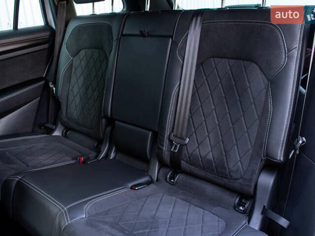 Белый Шкода Kodiaq, объемом двигателя 1.97 л и пробегом 135 тыс. км за 35998 $, фото 21 на Automoto.ua