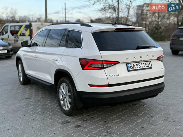 Білий Шкода Kodiaq, об'ємом двигуна 1.98 л та пробігом 197 тис. км за 22999 $, фото 6 на Automoto.ua