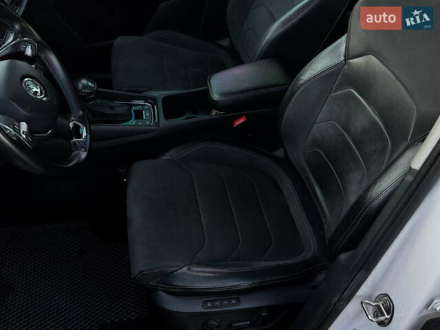 Шкода Kodiaq 2021 у Миколаєві на Automoto.ua Білий Шкода Kodiaq, об'ємом двигуна 1.97 л та пробігом 174 тис. км за 31600 $, фото 9 на Automoto.ua