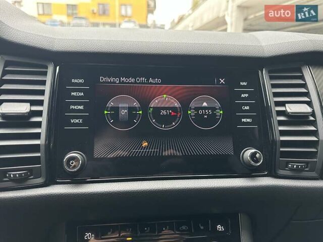 Белый Шкода Kodiaq, объемом двигателя 1.98 л и пробегом 70 тыс. км за 33900 $, фото 67 на Automoto.ua