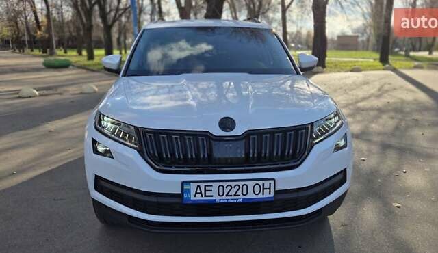 Белый Шкода Kodiaq, объемом двигателя 2 л и пробегом 200 тыс. км за 32000 $, фото 10 на Automoto.ua