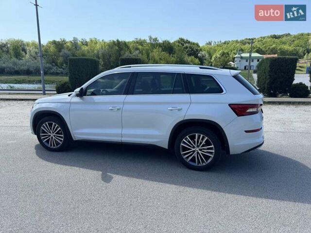 Белый Шкода Kodiaq, объемом двигателя 1.98 л и пробегом 104 тыс. км за 35300 $, фото 10 на Automoto.ua
