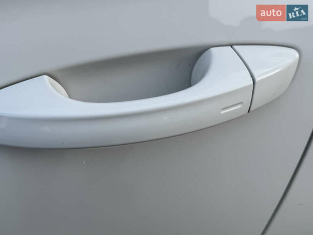 Білий Шкода Kodiaq, об'ємом двигуна 1.98 л та пробігом 197 тис. км за 22999 $, фото 16 на Automoto.ua