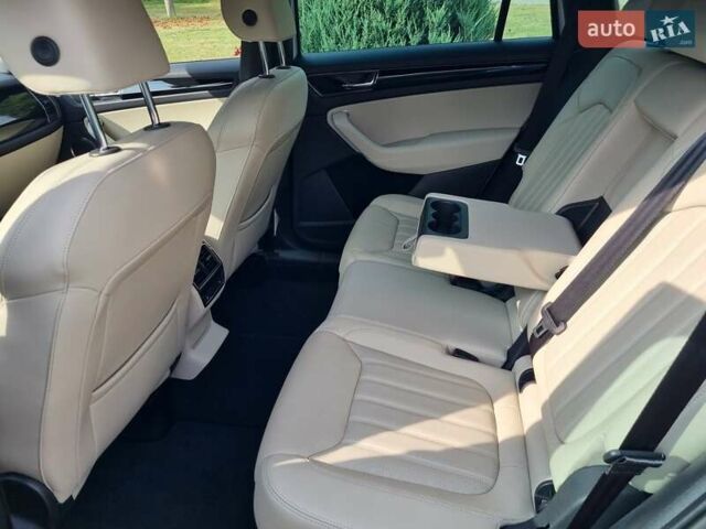 Білий Шкода Kodiaq, об'ємом двигуна 1.97 л та пробігом 185 тис. км за 37500 $, фото 29 на Automoto.ua