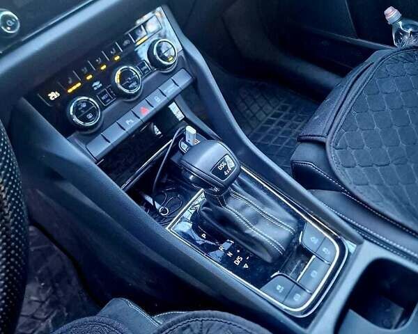 Белый Шкода Kodiaq, объемом двигателя 1.98 л и пробегом 20 тыс. км за 38000 $, фото 10 на Automoto.ua