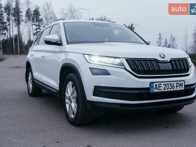 Білий Шкода Kodiaq, об'ємом двигуна 1.98 л та пробігом 100 тис. км за 34000 $, фото 13 на Automoto.ua