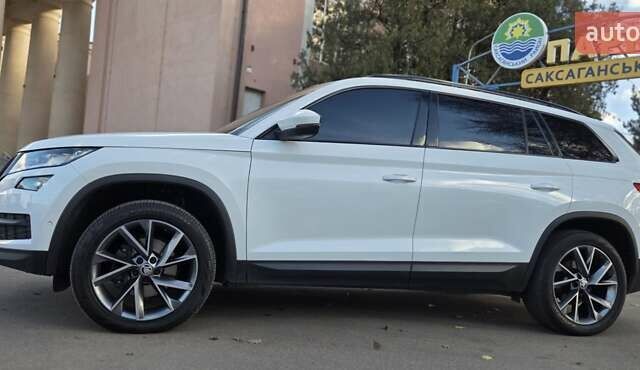 Белый Шкода Kodiaq, объемом двигателя 2 л и пробегом 200 тыс. км за 32000 $, фото 13 на Automoto.ua
