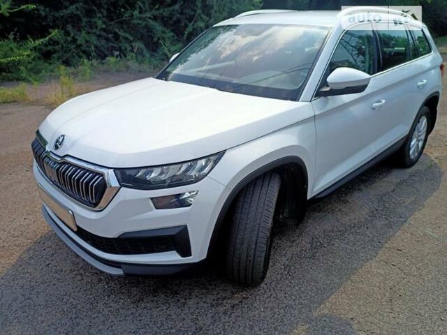 Білий Шкода Kodiaq, об'ємом двигуна 1.98 л та пробігом 10 тис. км за 38000 $, фото 40 на Automoto.ua