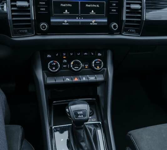 Білий Шкода Kodiaq, об'ємом двигуна 1.98 л та пробігом 100 тис. км за 34000 $, фото 22 на Automoto.ua