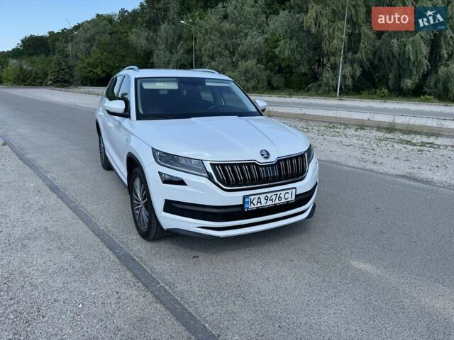 Белый Шкода Kodiaq, объемом двигателя 1.98 л и пробегом 104 тыс. км за 35300 $, фото 2 на Automoto.ua