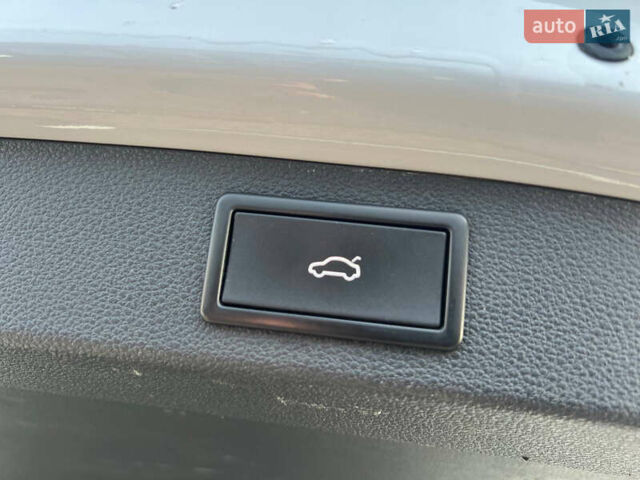 Білий Шкода Kodiaq, об'ємом двигуна 2 л та пробігом 242 тис. км за 23500 $, фото 20 на Automoto.ua