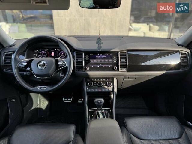 Белый Шкода Kodiaq, объемом двигателя 1.97 л и пробегом 98 тыс. км за 37500 $, фото 9 на Automoto.ua