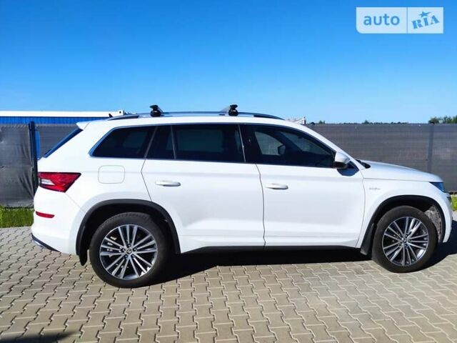 Белый Шкода Kodiaq, объемом двигателя 1.98 л и пробегом 39 тыс. км за 39700 $, фото 55 на Automoto.ua