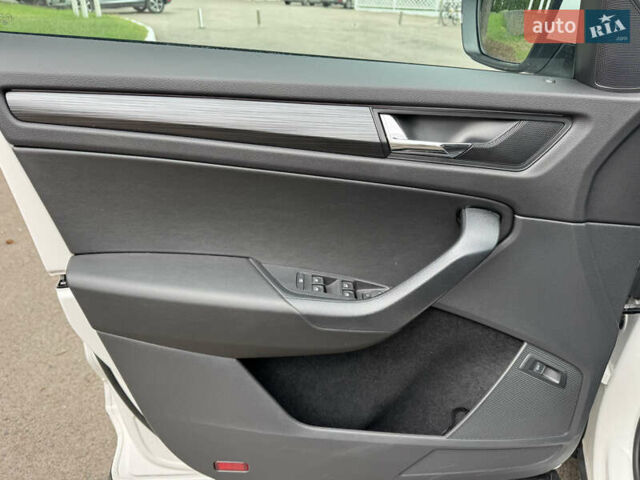 Белый Шкода Kodiaq, объемом двигателя 2 л и пробегом 94 тыс. км за 33900 $, фото 11 на Automoto.ua