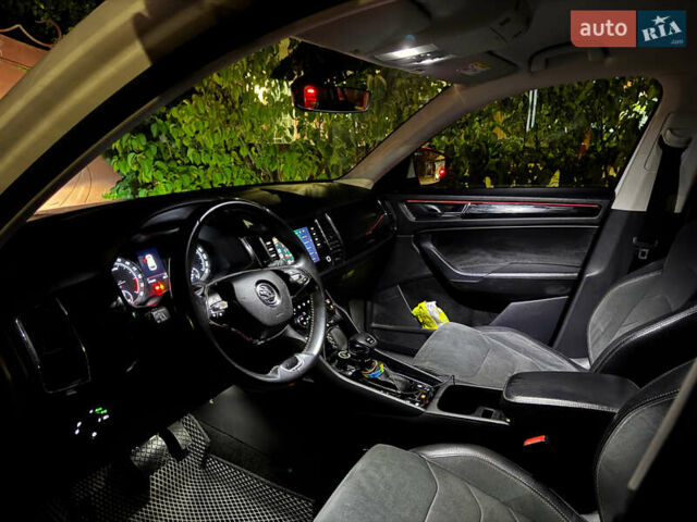 Шкода Kodiaq 2021 у Миколаєві на Automoto.ua Білий Шкода Kodiaq, об'ємом двигуна 1.97 л та пробігом 174 тис. км за 31600 $, фото 14 на Automoto.ua